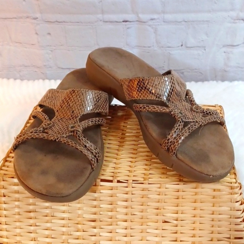 Aresoles Woman'sSnake Skin  Tan & Brown Comfort Sandals 7.5 M‎